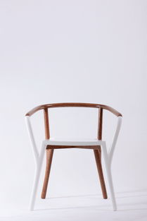 手機版Y腿堆疊椅 技術開發與銷售新標桿，榮膺印尼家具設計獎